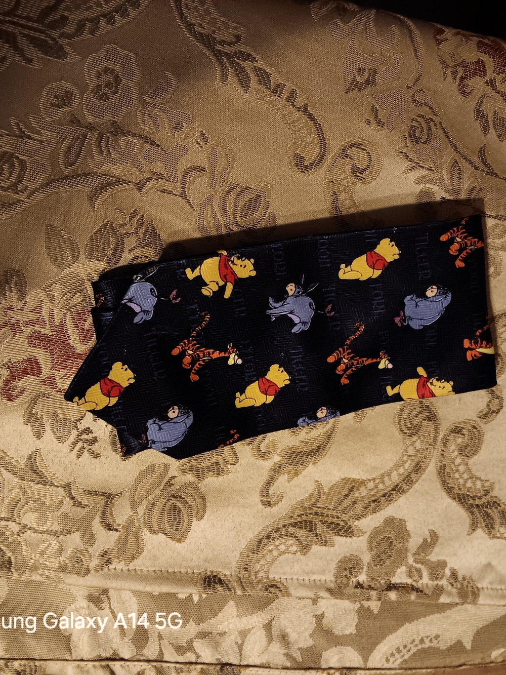Novelty Winnie the Pooh Character Tie - Black